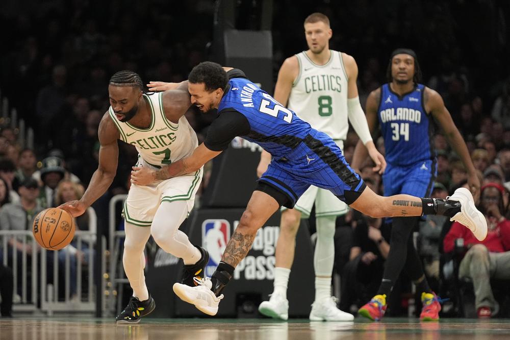 硬朗的防守 硬朗的防守